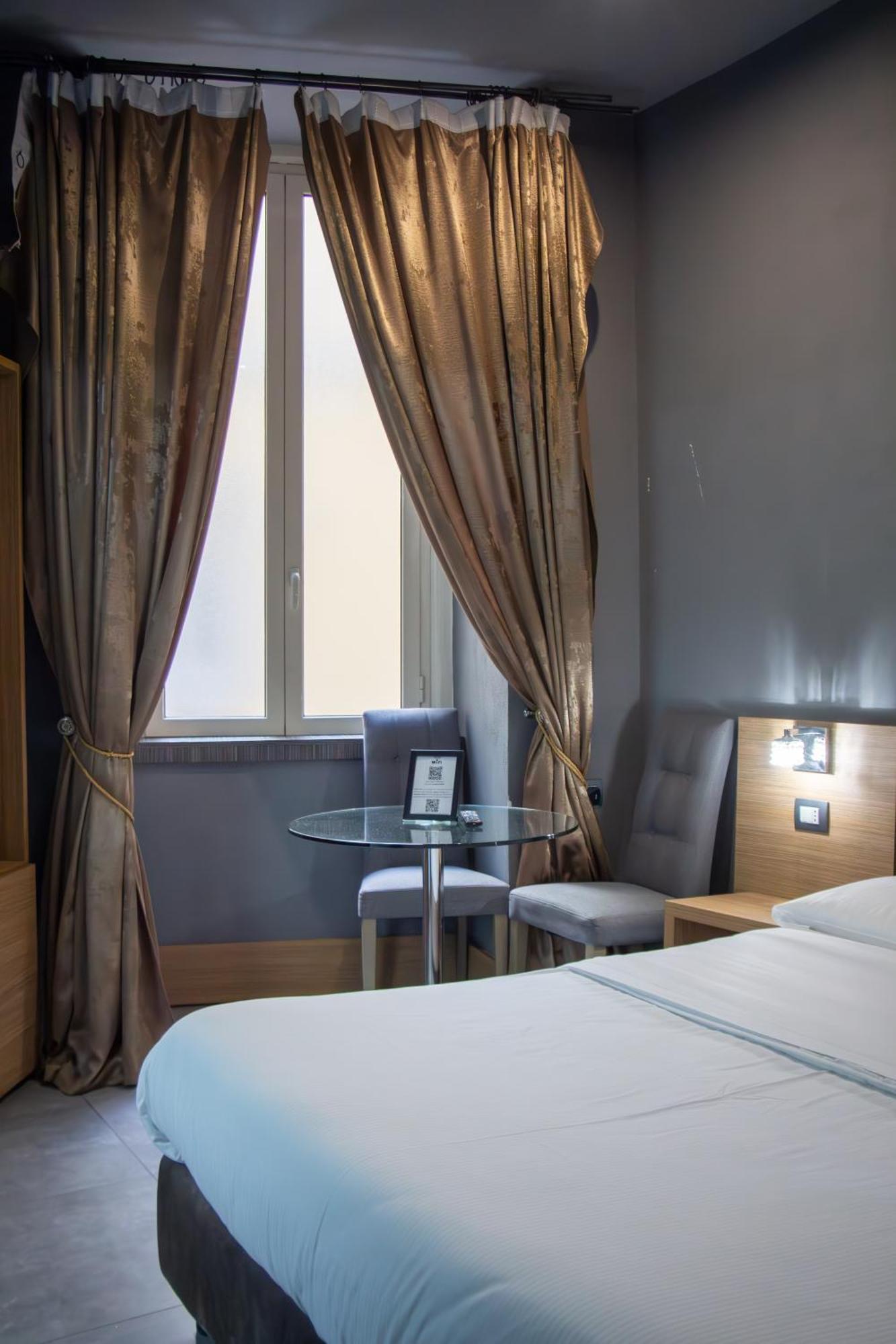 Beb Umberto I Napoli Hotel Exterior foto